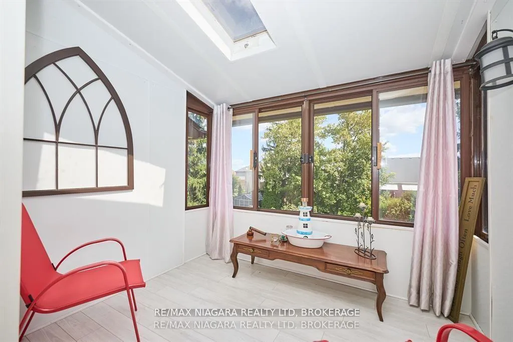 Photo 27 of 7060 Garner Road, Niagara Falls, Forestview — HOMEH