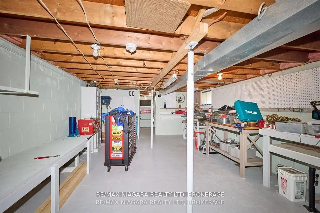 Photo 39 of 7060 Garner Road, Niagara Falls, Forestview — HOMEH