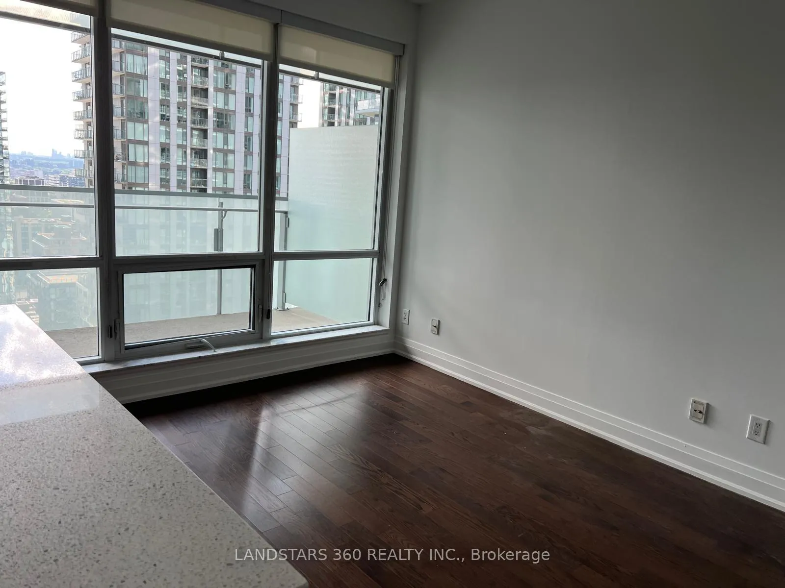 Photo 4 of Unit 2505, 80 John Street, Toronto, Waterfront Communities — HOMEH