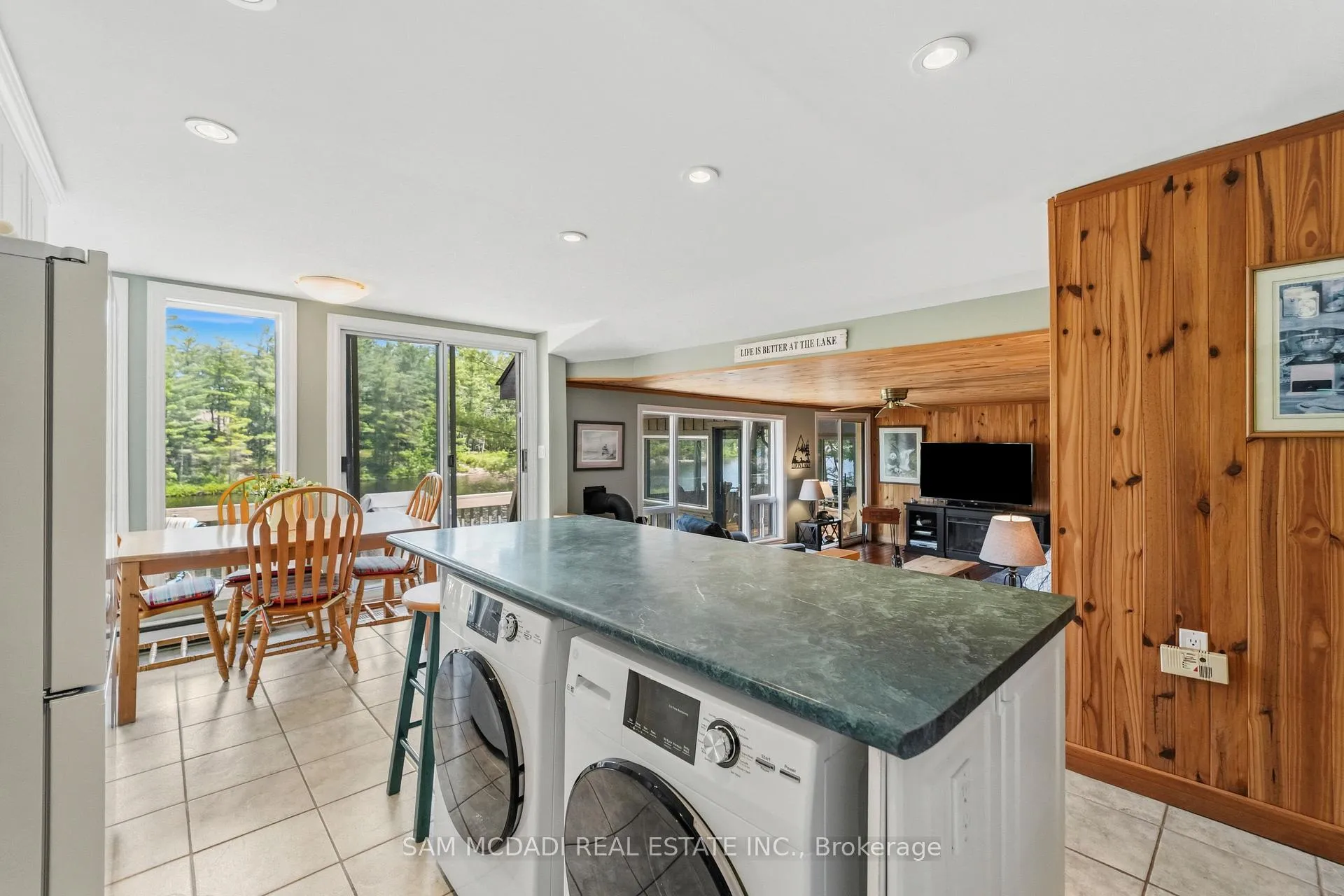Photo 8 of 11 Pinetree Rd S1, Gravenhurst, Muskoka (S) — HOMEH
