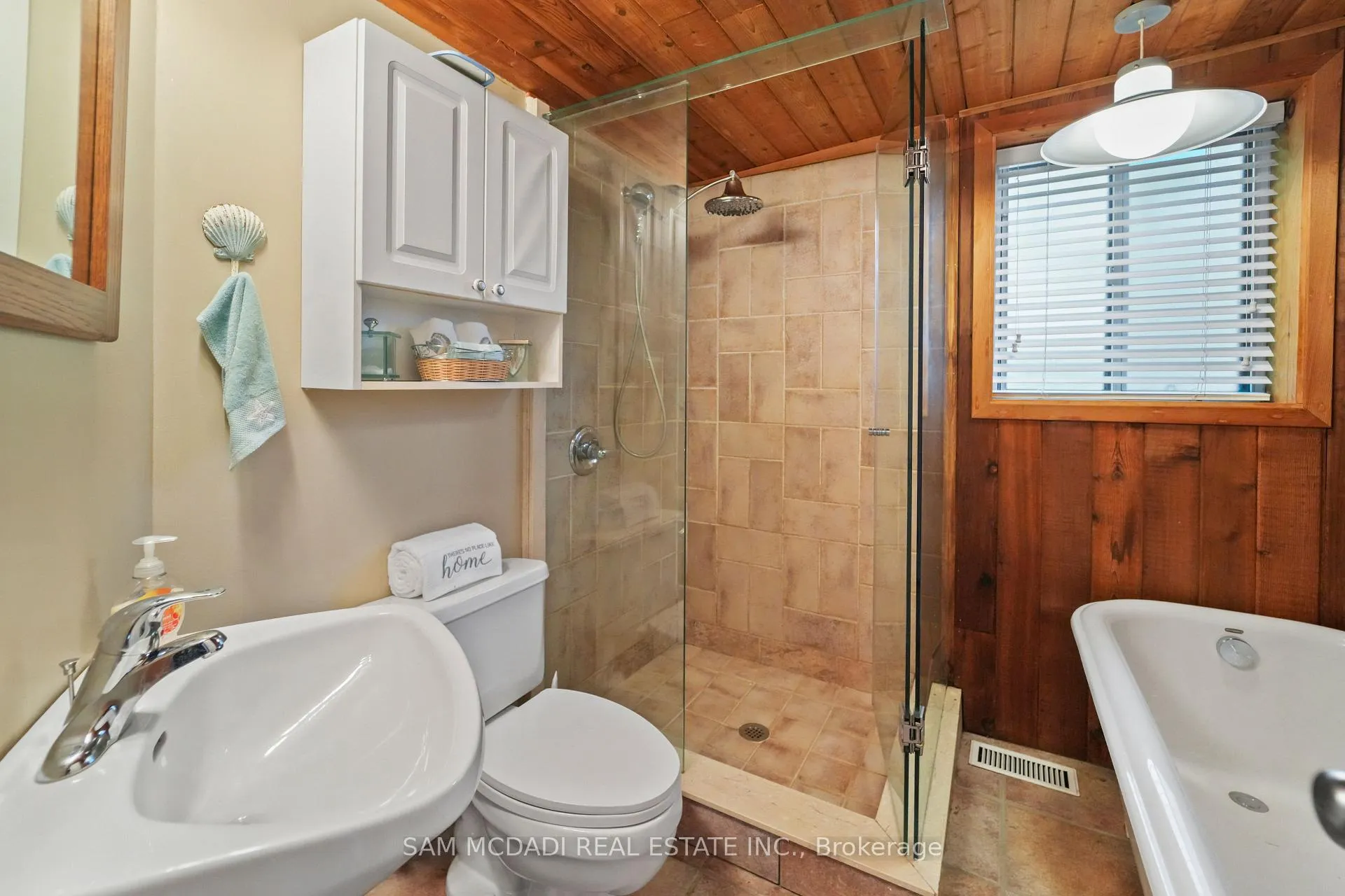 Photo 33 of 11 Pinetree Rd S1, Gravenhurst, Muskoka (S) — HOMEH