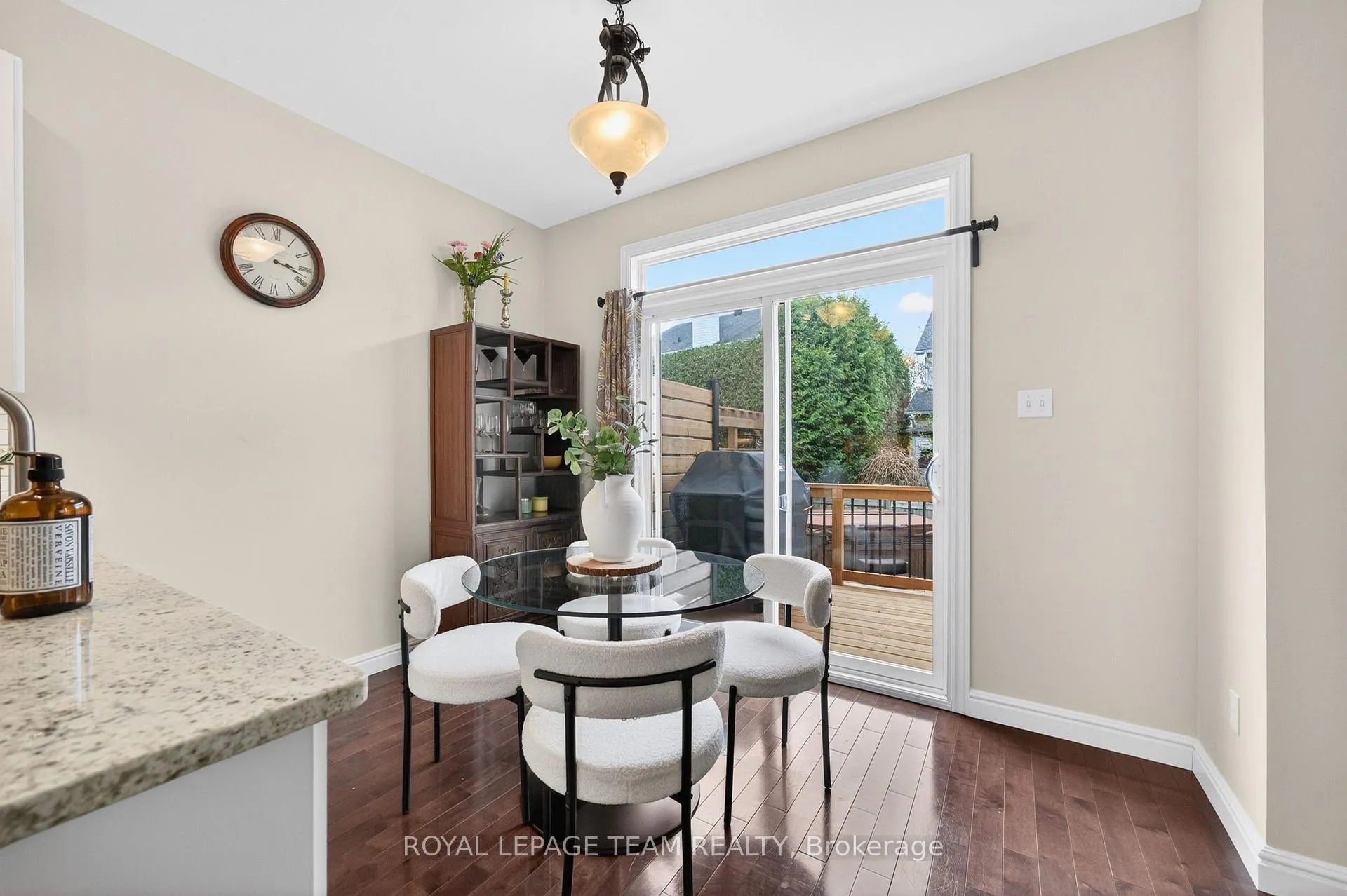 Photo 17 of 29 Mattawa Crescent, Ottawa, Kanata - Bridlewood — HOMEH