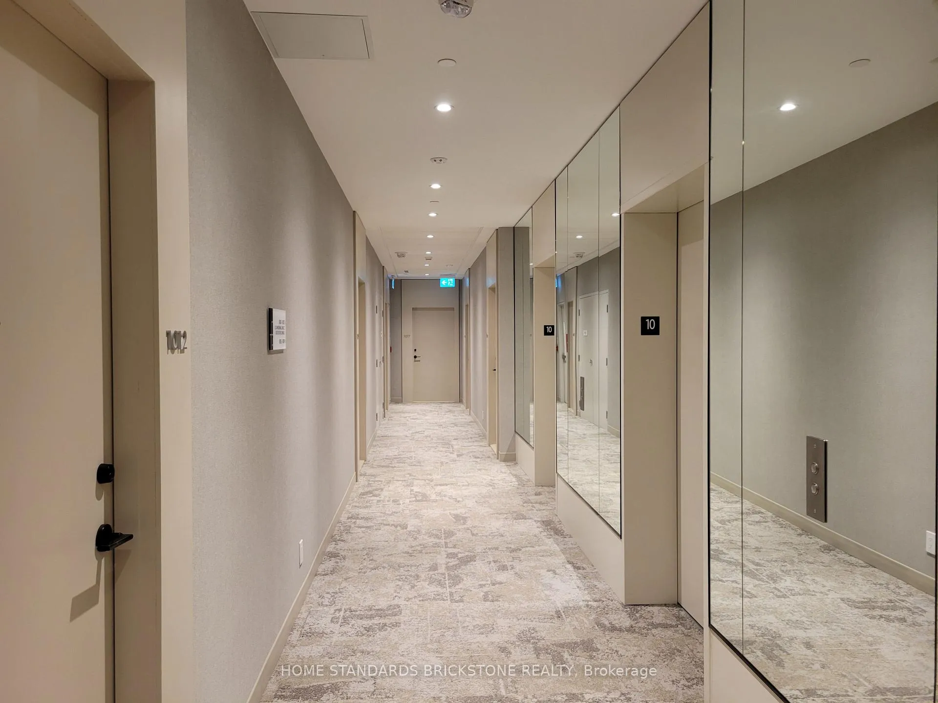 Photo 4 of Unit 1017, 2020 Bathurst Street, Toronto, Humewood-Cedarvale — HOMEH