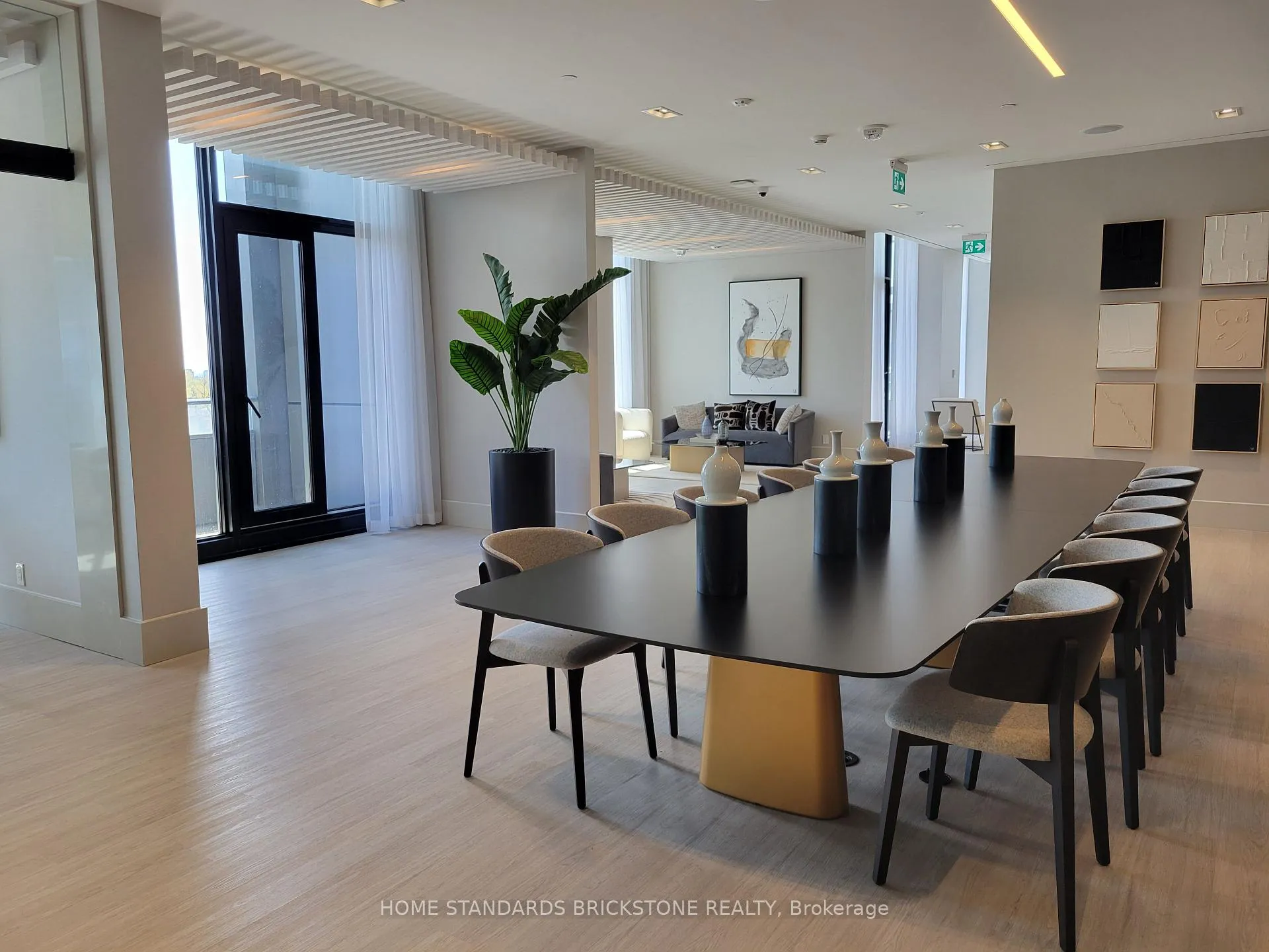 Photo 13 of Unit 1017, 2020 Bathurst Street, Toronto, Humewood-Cedarvale — HOMEH