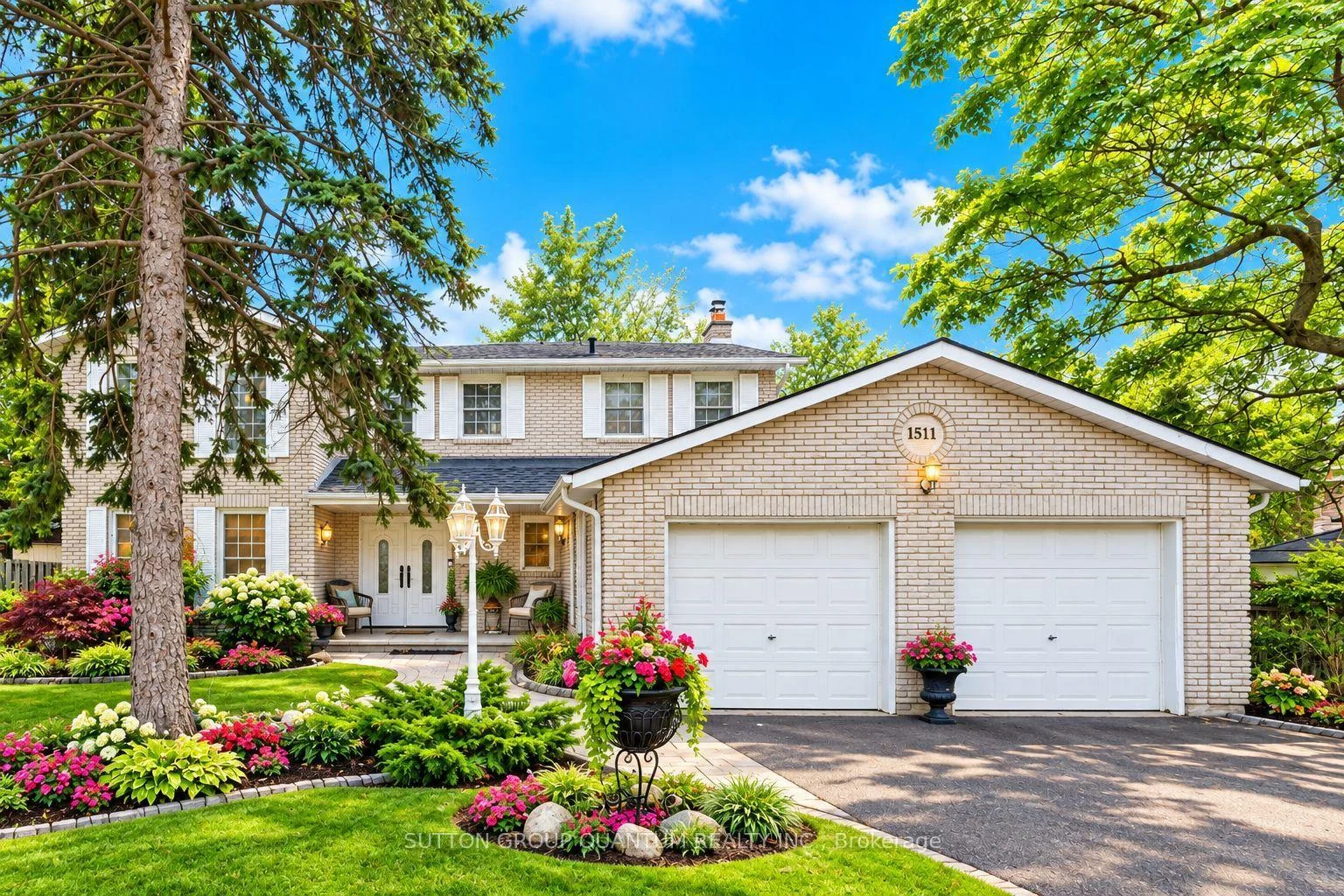 Photo of 1511 Ifield Road