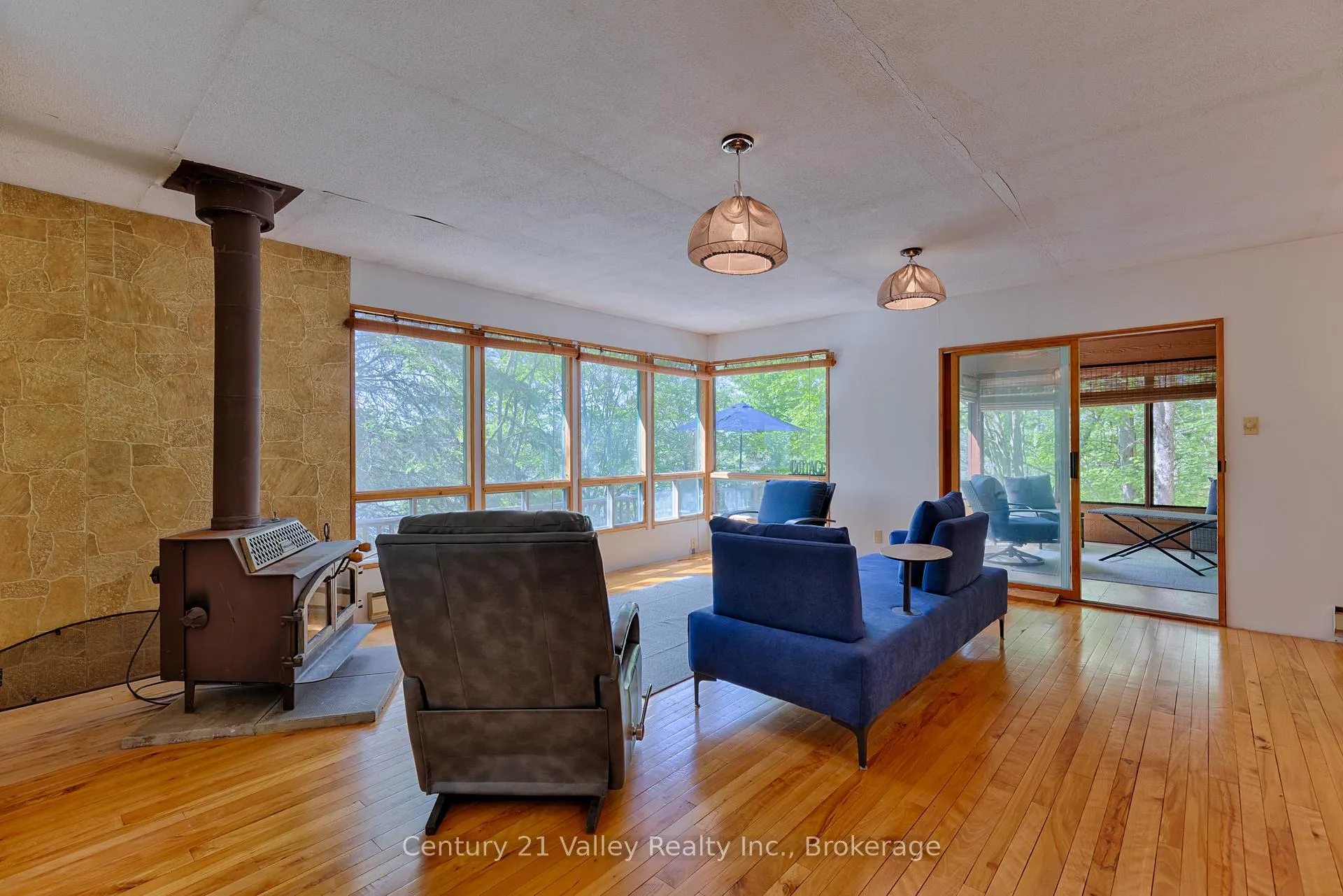 Photo 32 of 159 Oak hill Way, Greater Madawaska, Greater Madawaska — HOMEH