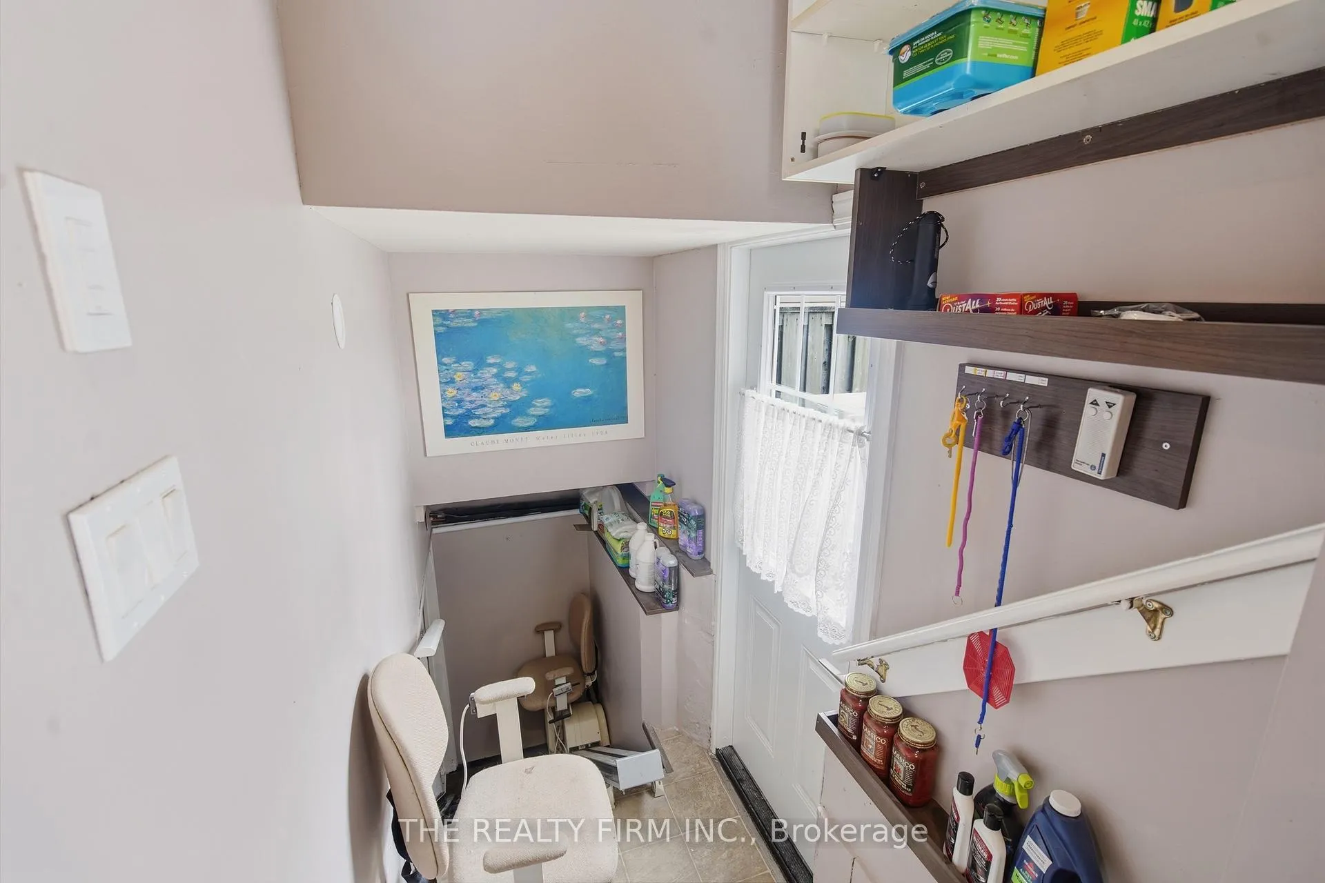 Photo 20 of 119 Connaught Avenue, London, East G — HOMEH