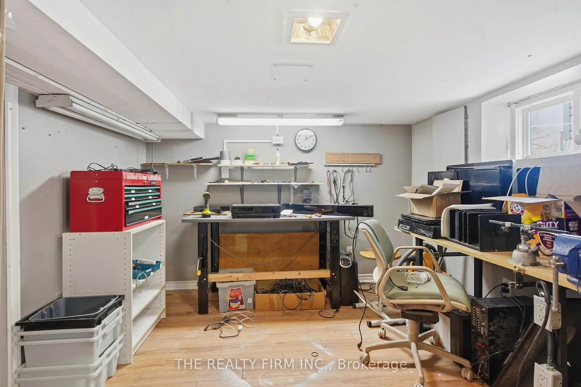 Photo 22 of 119 Connaught Avenue, London, East G — HOMEH