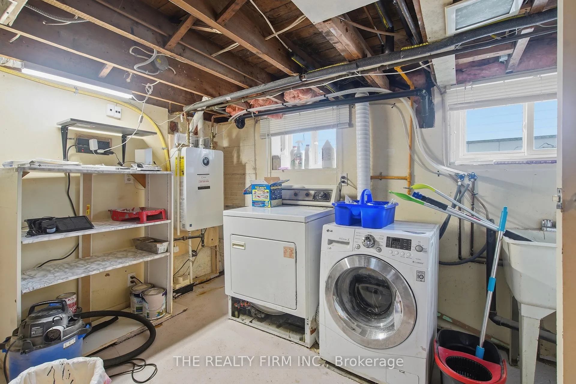 Photo 24 of 119 Connaught Avenue, London, East G — HOMEH