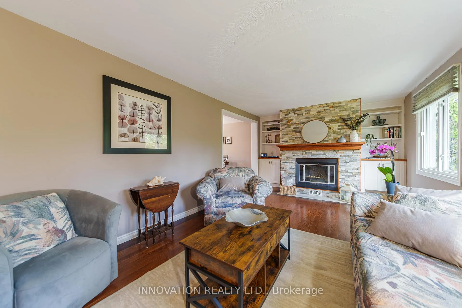 Photo 5 of 25 King Street, Ottawa, Richmond — HOMEH