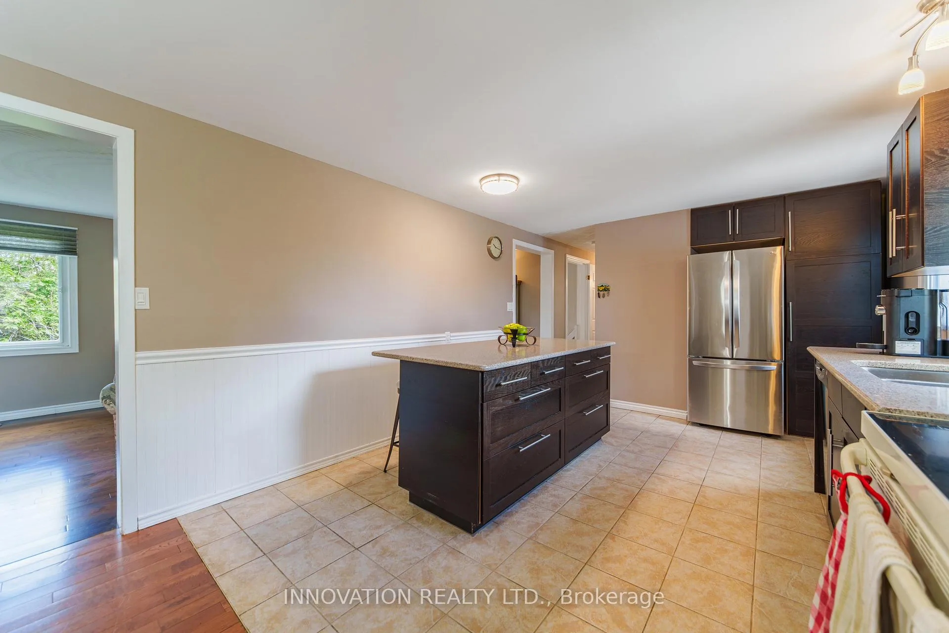 Photo 11 of 25 King Street, Ottawa, Richmond — HOMEH