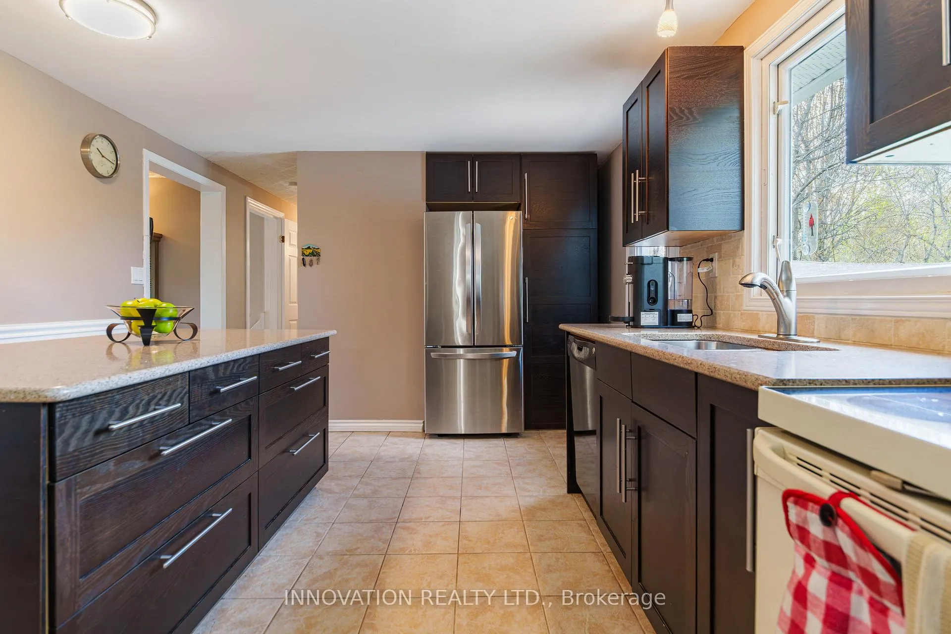 Photo 12 of 25 King Street, Ottawa, Richmond — HOMEH