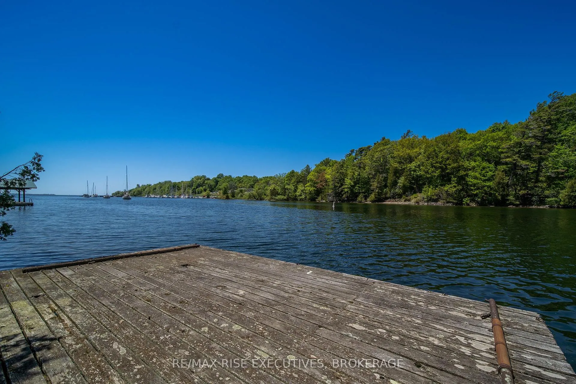 Photo 39 of 22 The Point Road, Kingston, Kingston East (incl CFB Kingston) — HOMEH