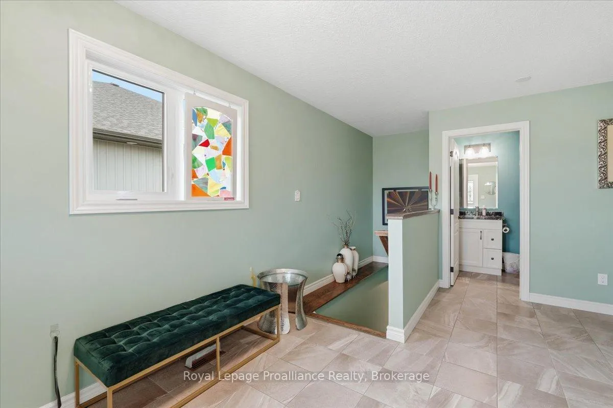 Photo 5 of 61 Conger Drive, Prince Edward County, Wellington Ward — HOMEH