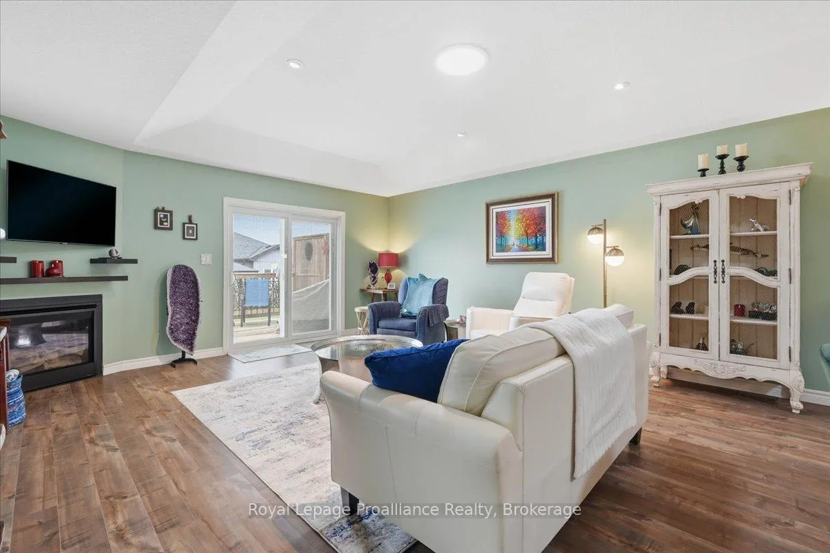 Photo 15 of 61 Conger Drive, Prince Edward County, Wellington Ward — HOMEH