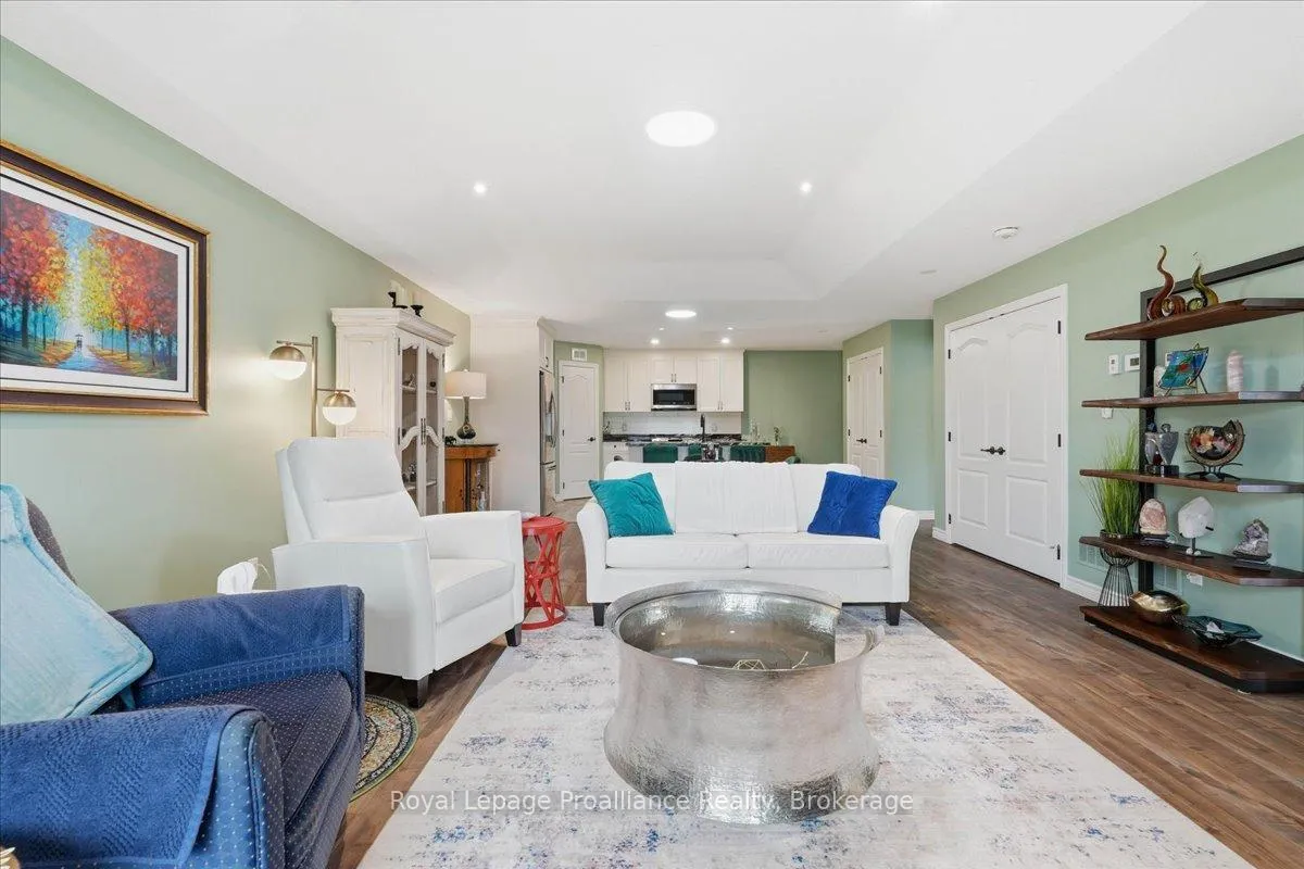Photo 17 of 61 Conger Drive, Prince Edward County, Wellington Ward — HOMEH