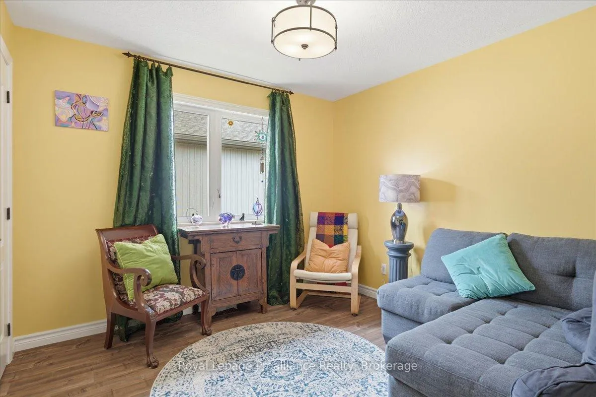 Photo 24 of 61 Conger Drive, Prince Edward County, Wellington Ward — HOMEH