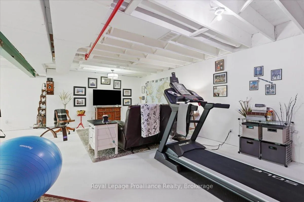 Photo 31 of 61 Conger Drive, Prince Edward County, Wellington Ward — HOMEH