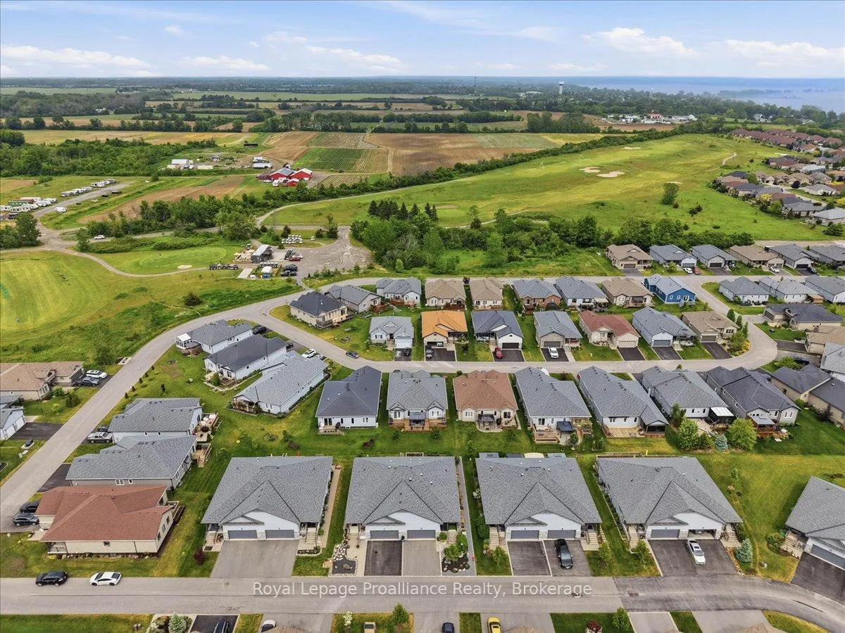 Photo 40 of 61 Conger Drive, Prince Edward County, Wellington Ward — HOMEH
