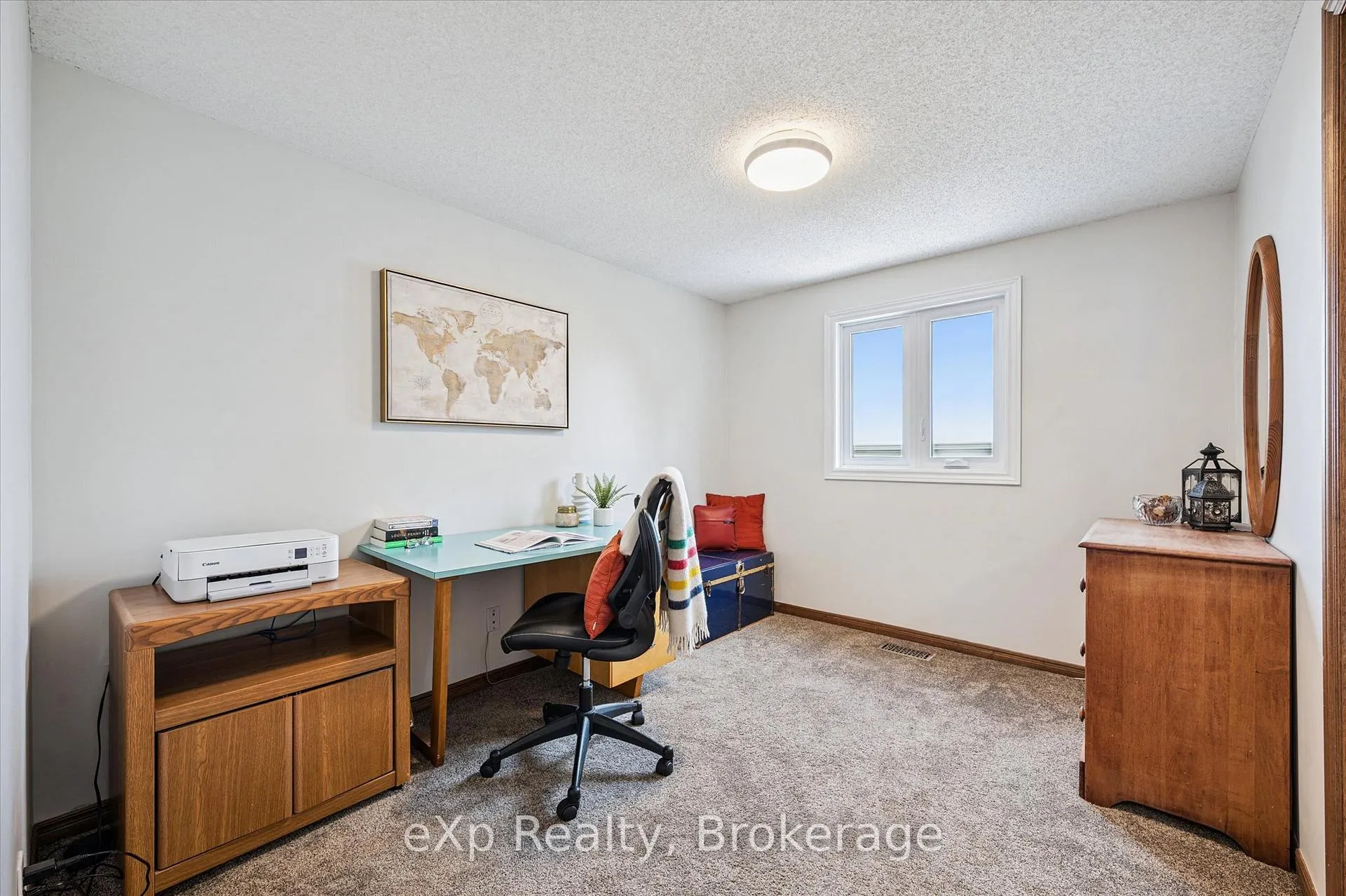 Photo 24 of 39 Celia Crescent, Guelph, Dovercliffe Park/Old University — HOMEH