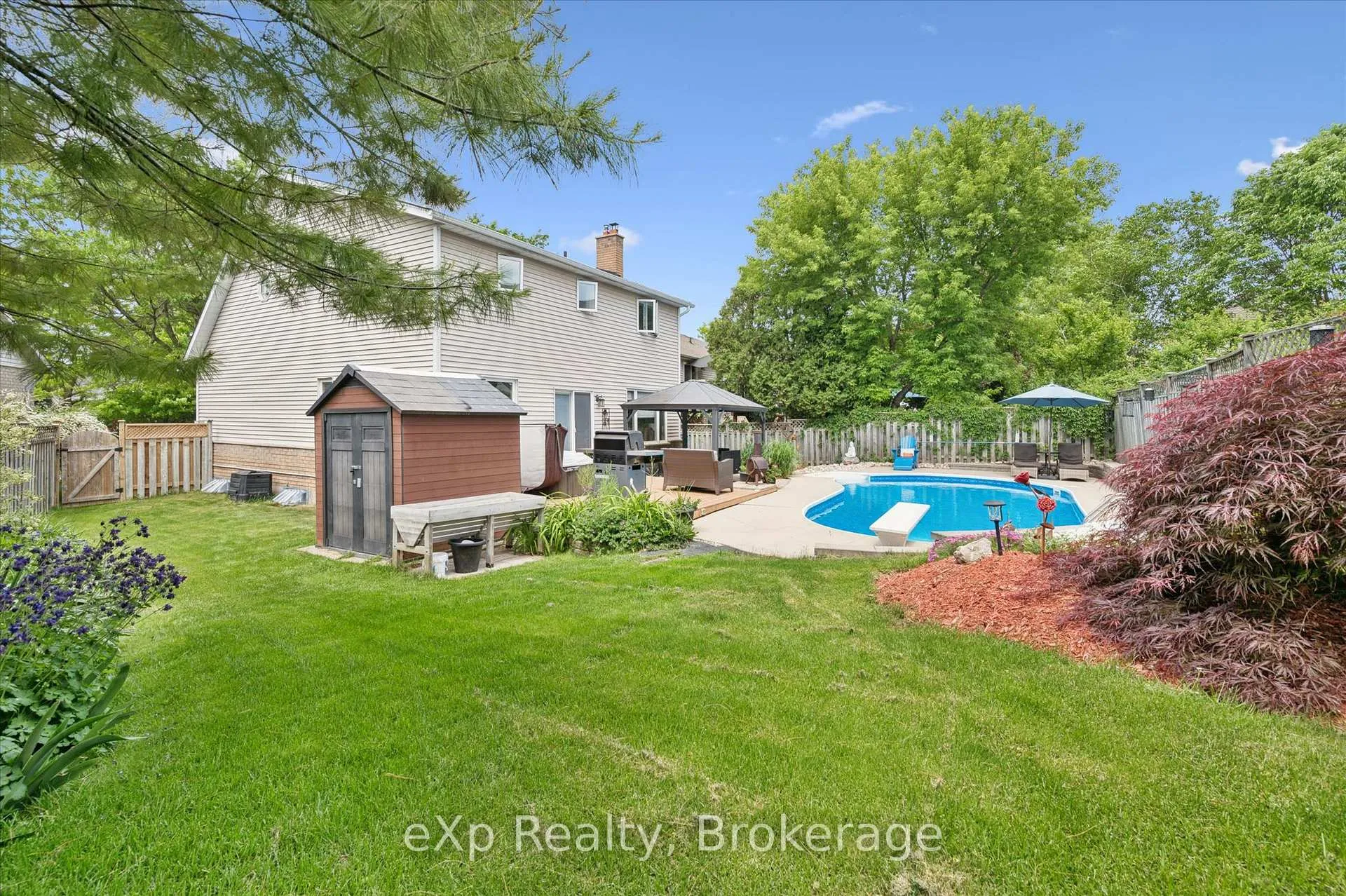 Photo 35 of 39 Celia Crescent, Guelph, Dovercliffe Park/Old University — HOMEH
