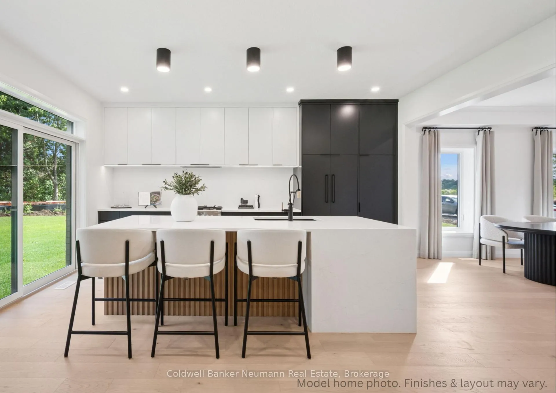 Photo 2 of 32 Allegro Common, Cambridge, Hespeler Village — HOMEH
