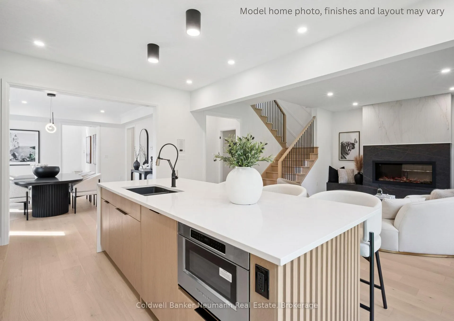 Photo 3 of 32 Allegro Common, Cambridge, Hespeler Village — HOMEH