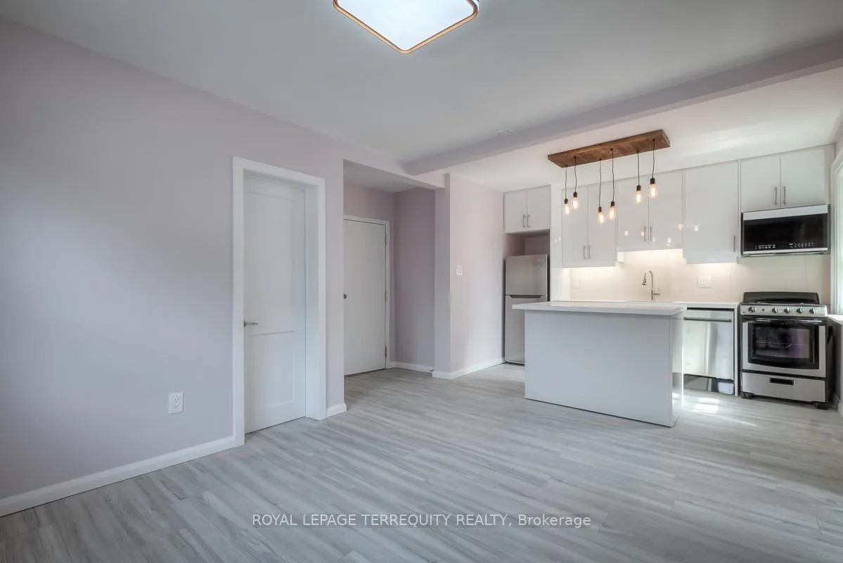 Photo 1 of Unit 2, 135 Jane Street, Toronto, Runnymede-Bloor West Village — HOMEH