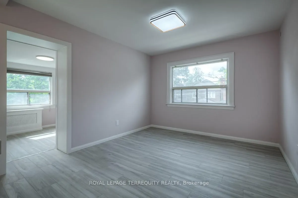 Photo 3 of Unit 2, 135 Jane Street, Toronto, Runnymede-Bloor West Village — HOMEH