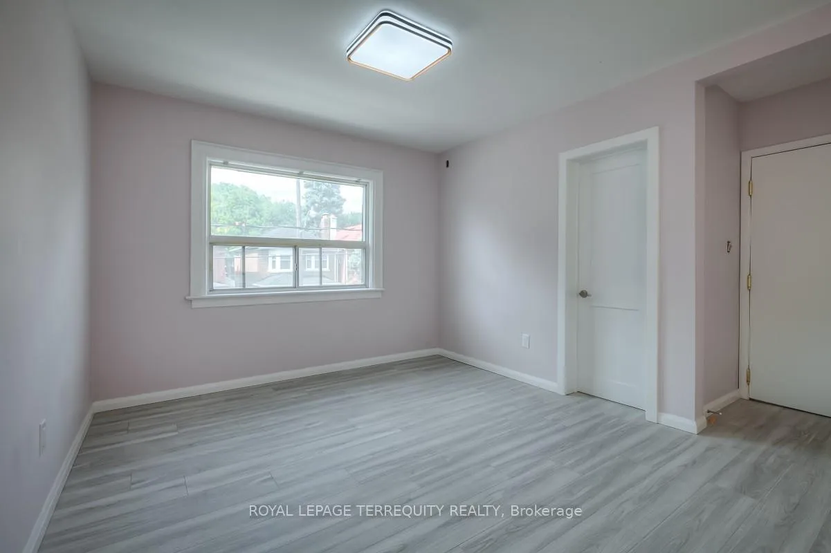 Photo 4 of Unit 2, 135 Jane Street, Toronto, Runnymede-Bloor West Village — HOMEH