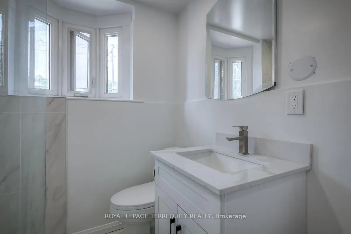 Photo 9 of Unit 2, 135 Jane Street, Toronto, Runnymede-Bloor West Village — HOMEH