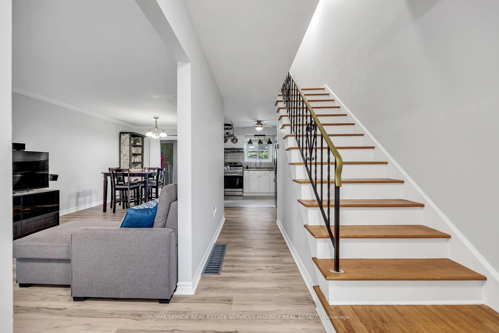 Photo 3 of Unit 12, 199 York Road, Hamilton, Dundas — HOMEH