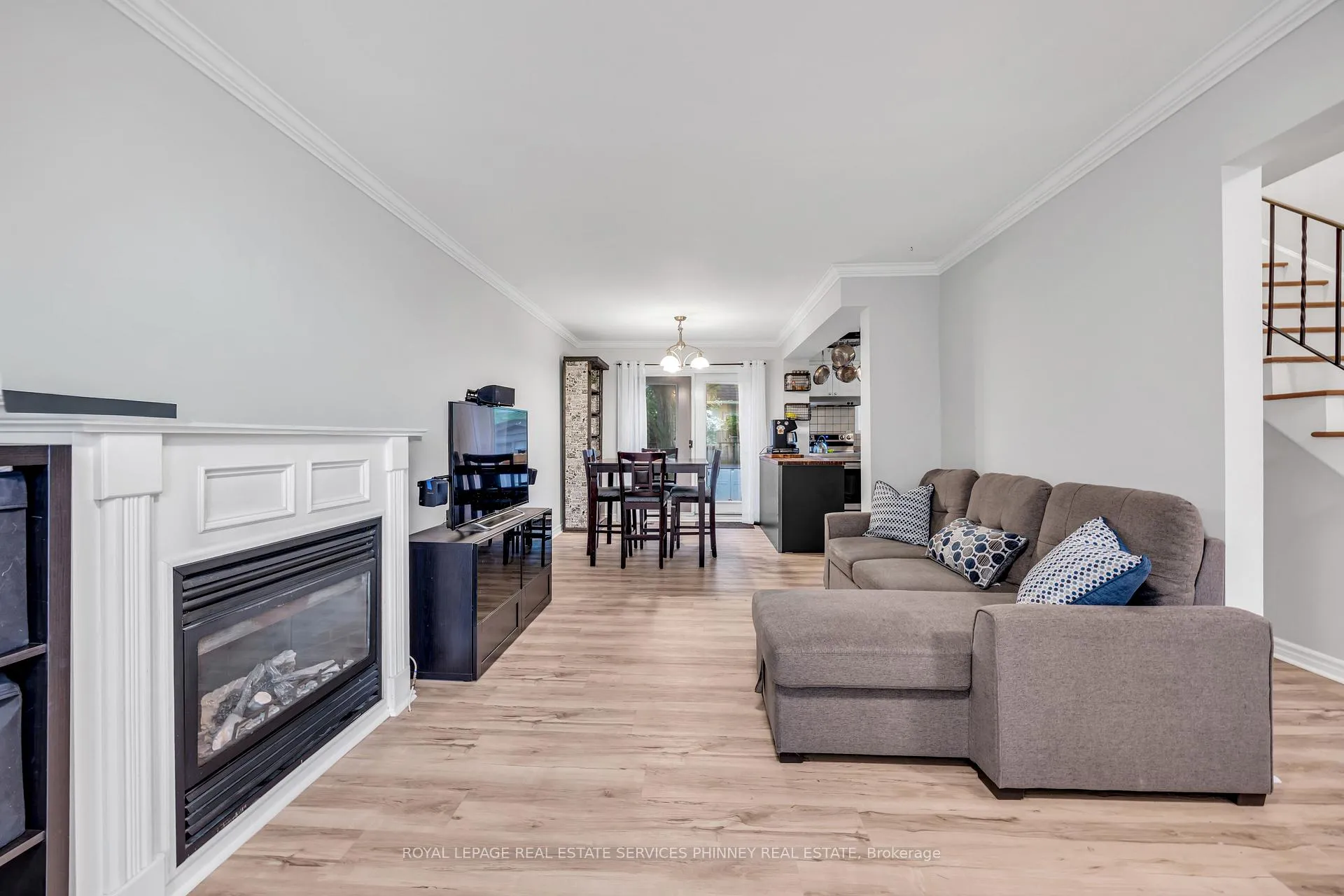 Photo 7 of Unit 12, 199 York Road, Hamilton, Dundas — HOMEH