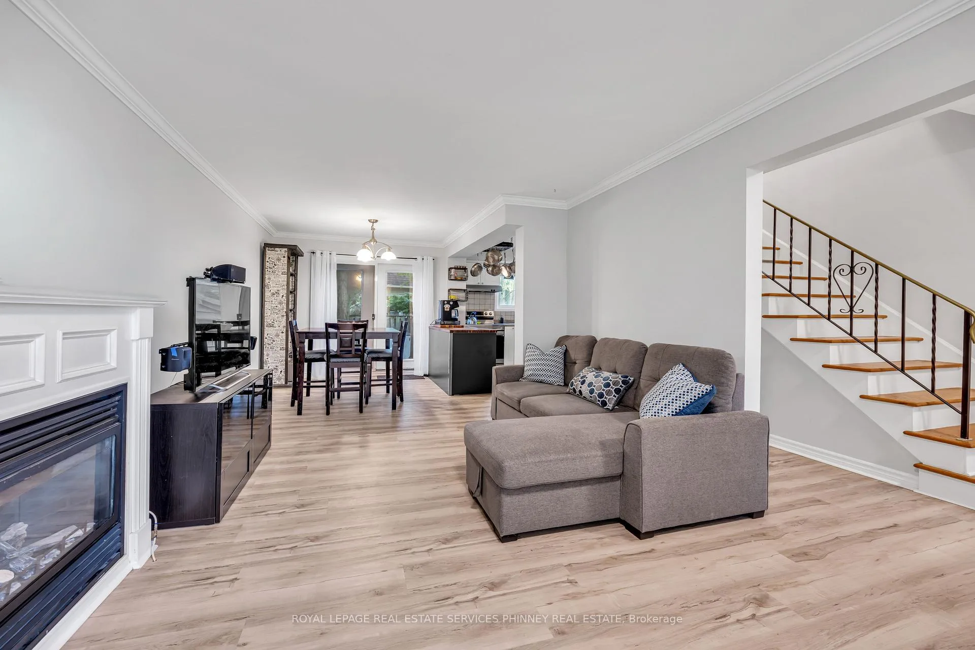 Photo 8 of Unit 12, 199 York Road, Hamilton, Dundas — HOMEH