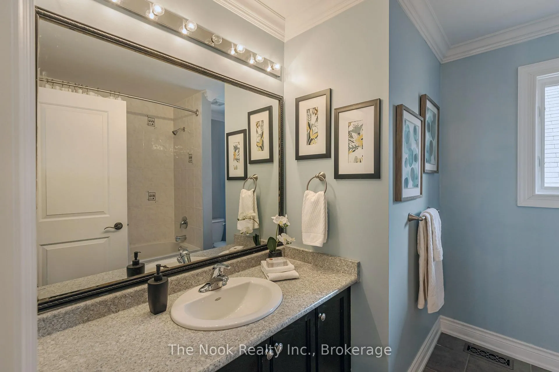 Photo 23 of 51 Donaldson Drive, Clarington, Newcastle — HOMEH