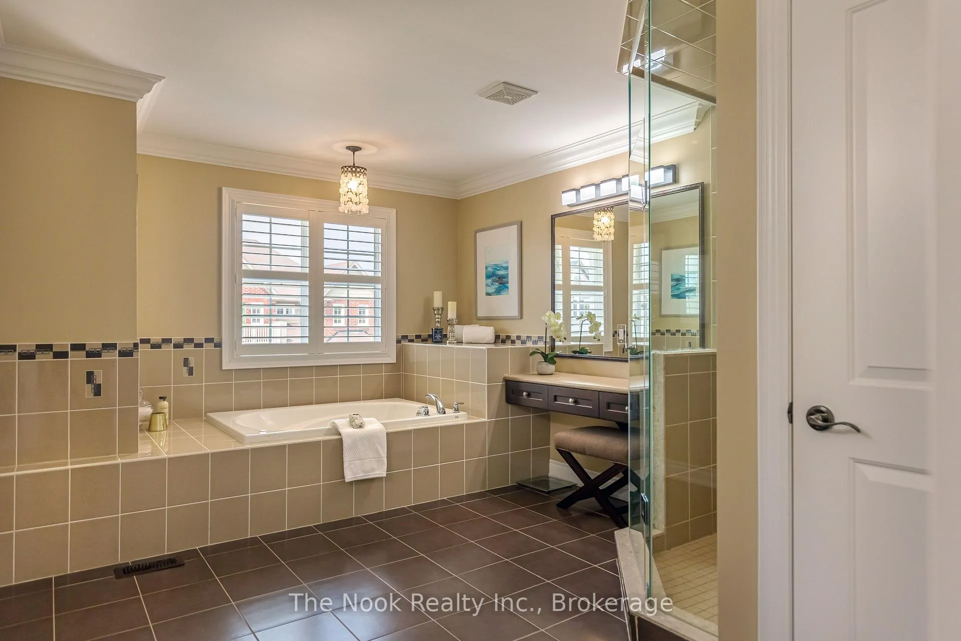 Photo 31 of 51 Donaldson Drive, Clarington, Newcastle — HOMEH