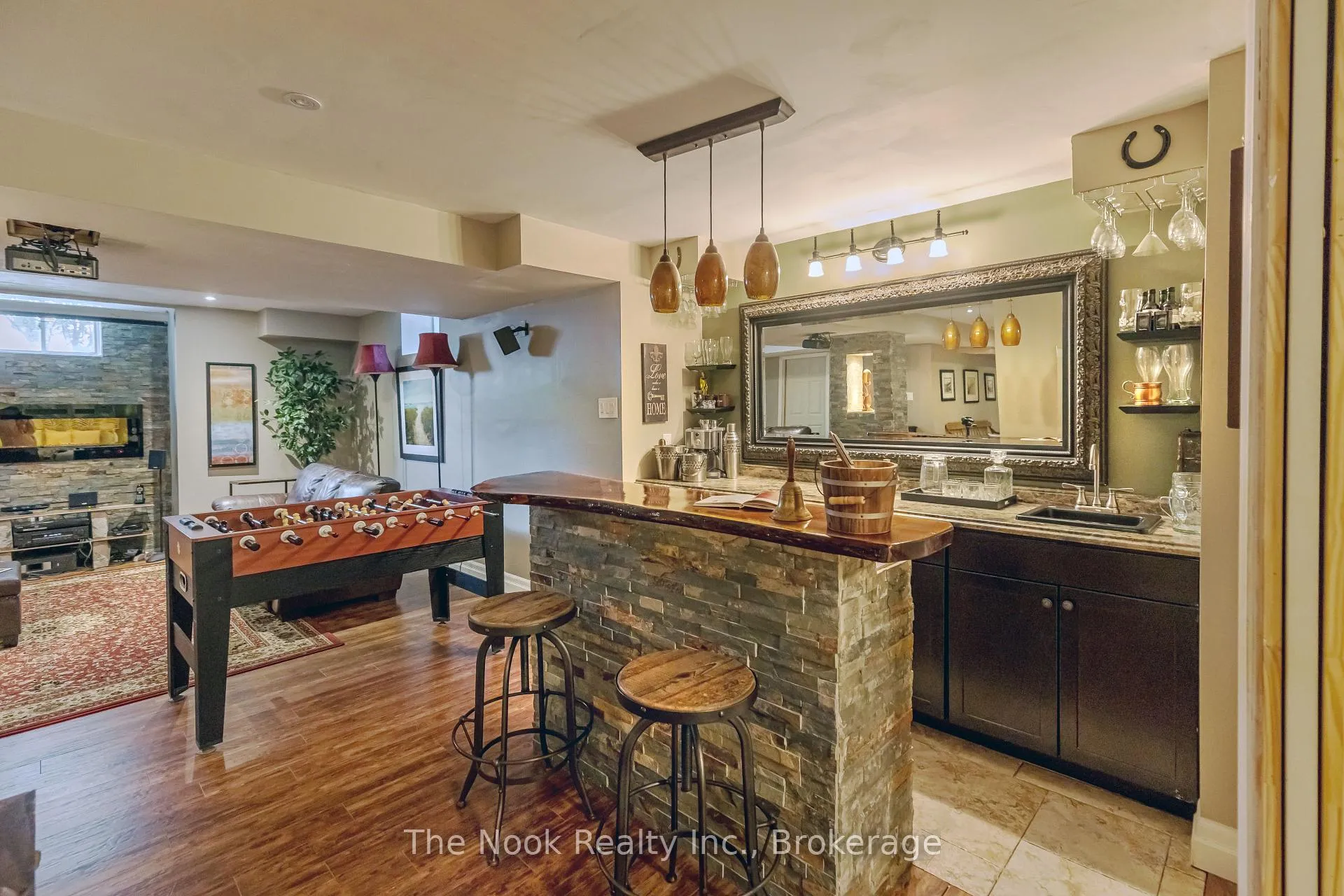 Photo 36 of 51 Donaldson Drive, Clarington, Newcastle — HOMEH