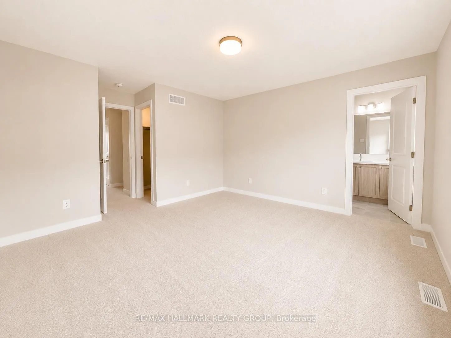 Photo 18 of 27 Pumice Place, Ottawa, Barrhaven - Half Moon Bay — HOMEH