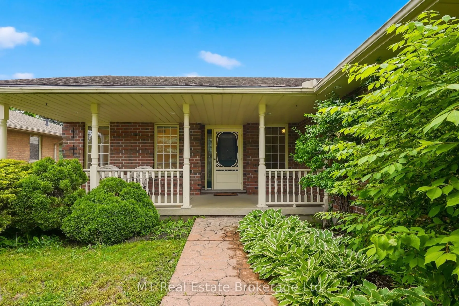 Photo 3 of 56 Wellington Drive, Centre Wellington, Elora/Salem — HOMEH