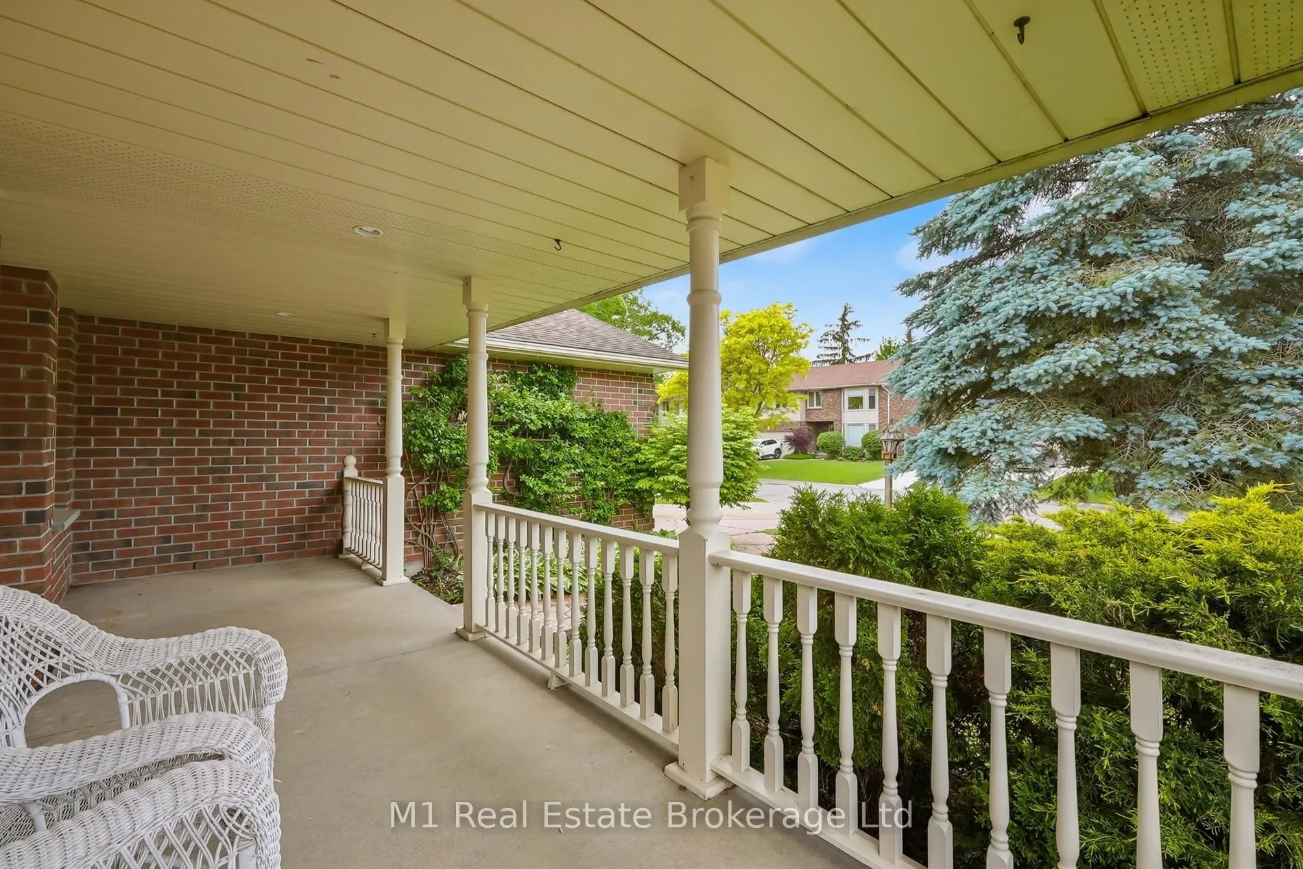Photo 5 of 56 Wellington Drive, Centre Wellington, Elora/Salem — HOMEH