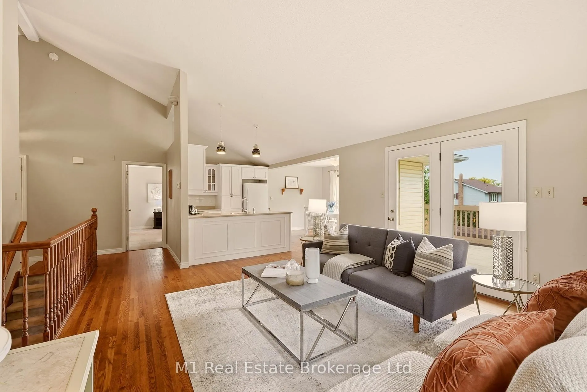 Photo 11 of 56 Wellington Drive, Centre Wellington, Elora/Salem — HOMEH
