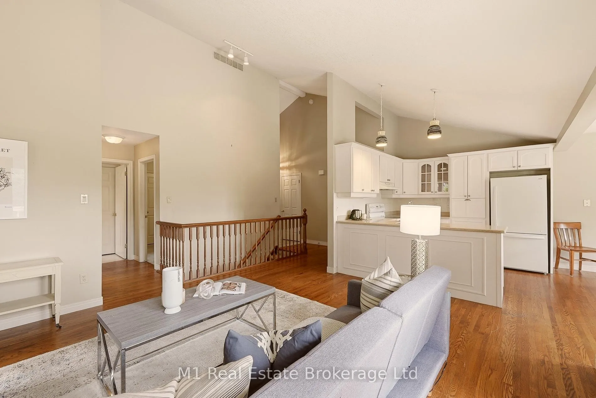 Photo 12 of 56 Wellington Drive, Centre Wellington, Elora/Salem — HOMEH