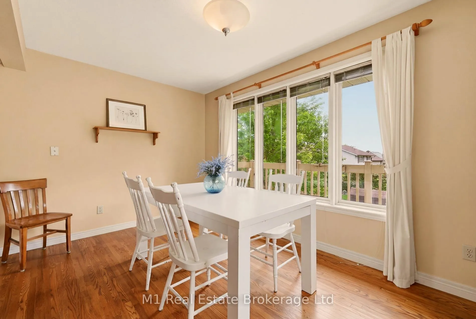 Photo 17 of 56 Wellington Drive, Centre Wellington, Elora/Salem — HOMEH