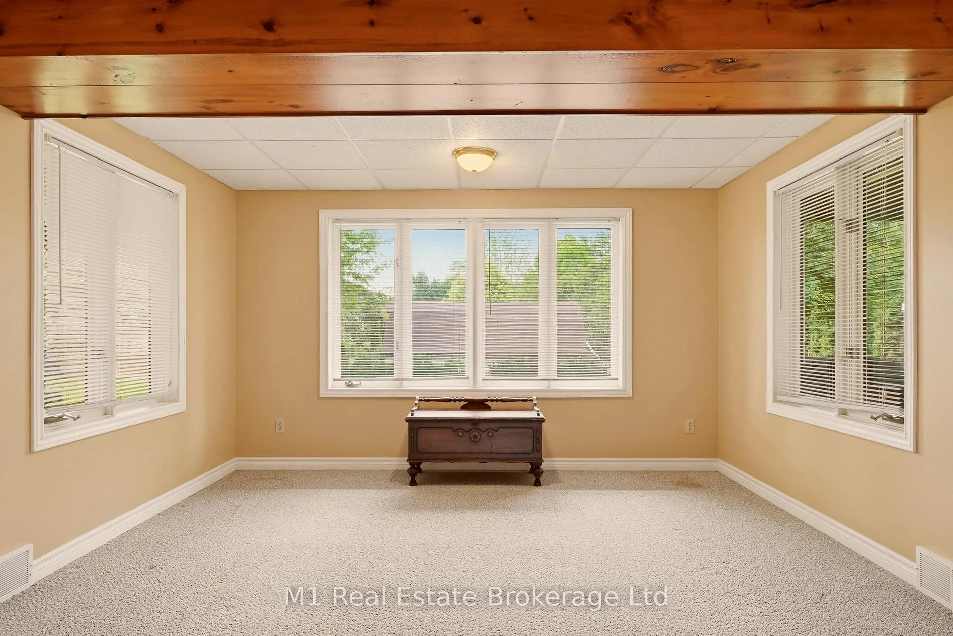 Photo 27 of 56 Wellington Drive, Centre Wellington, Elora/Salem — HOMEH