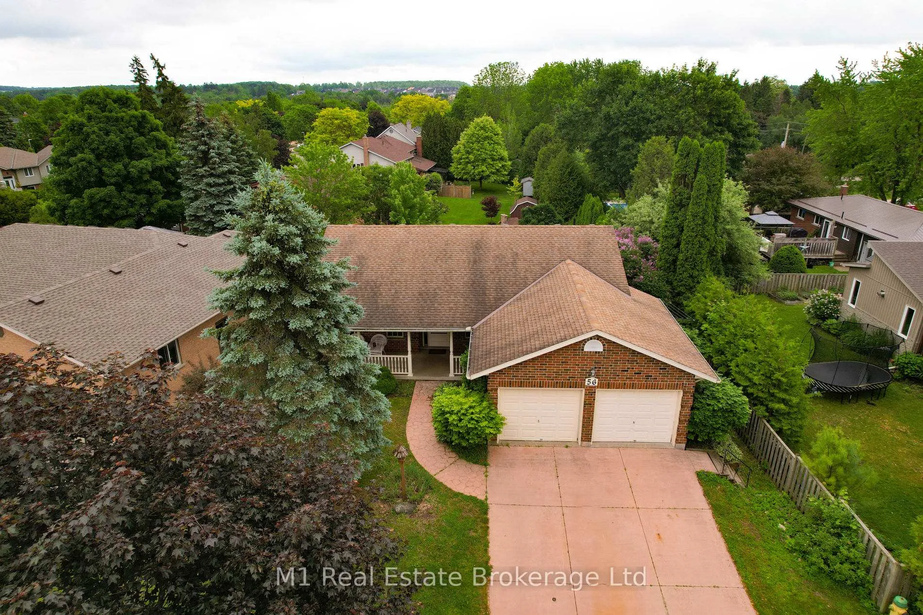Photo 40 of 56 Wellington Drive, Centre Wellington, Elora/Salem — HOMEH