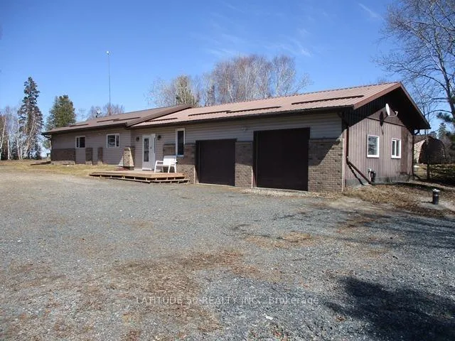 Front of 849 McIntyre Drive