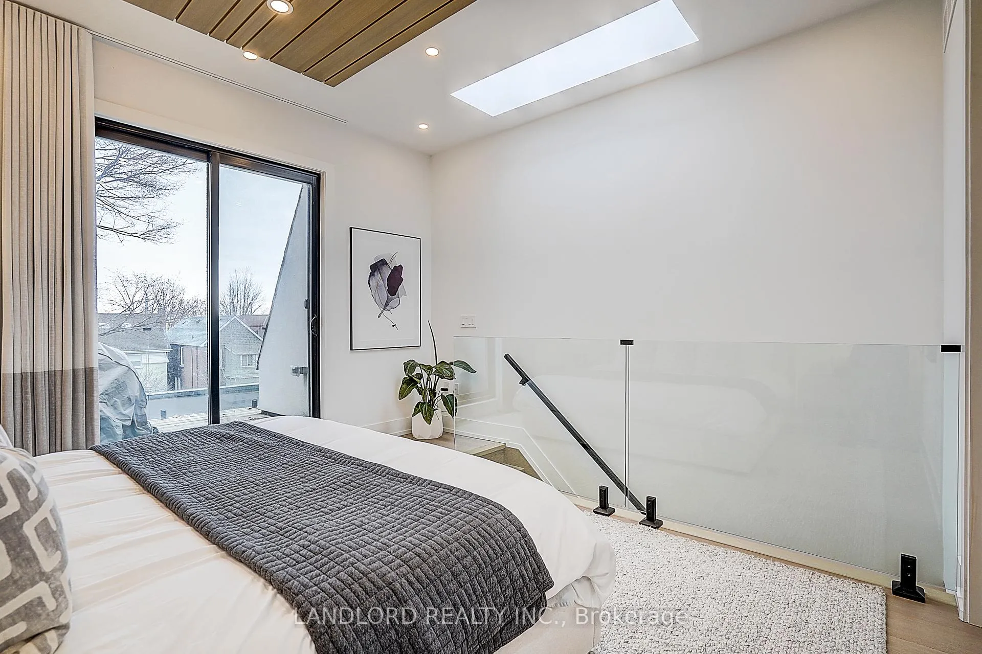 Photo 37 of 21 Shudell Avenue, Toronto, Blake-Jones — HOMEH