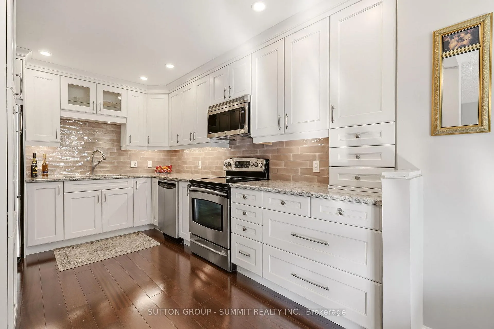 Photo 5 of 570 Forestwood Crescent, Burlington, Appleby — HOMEH