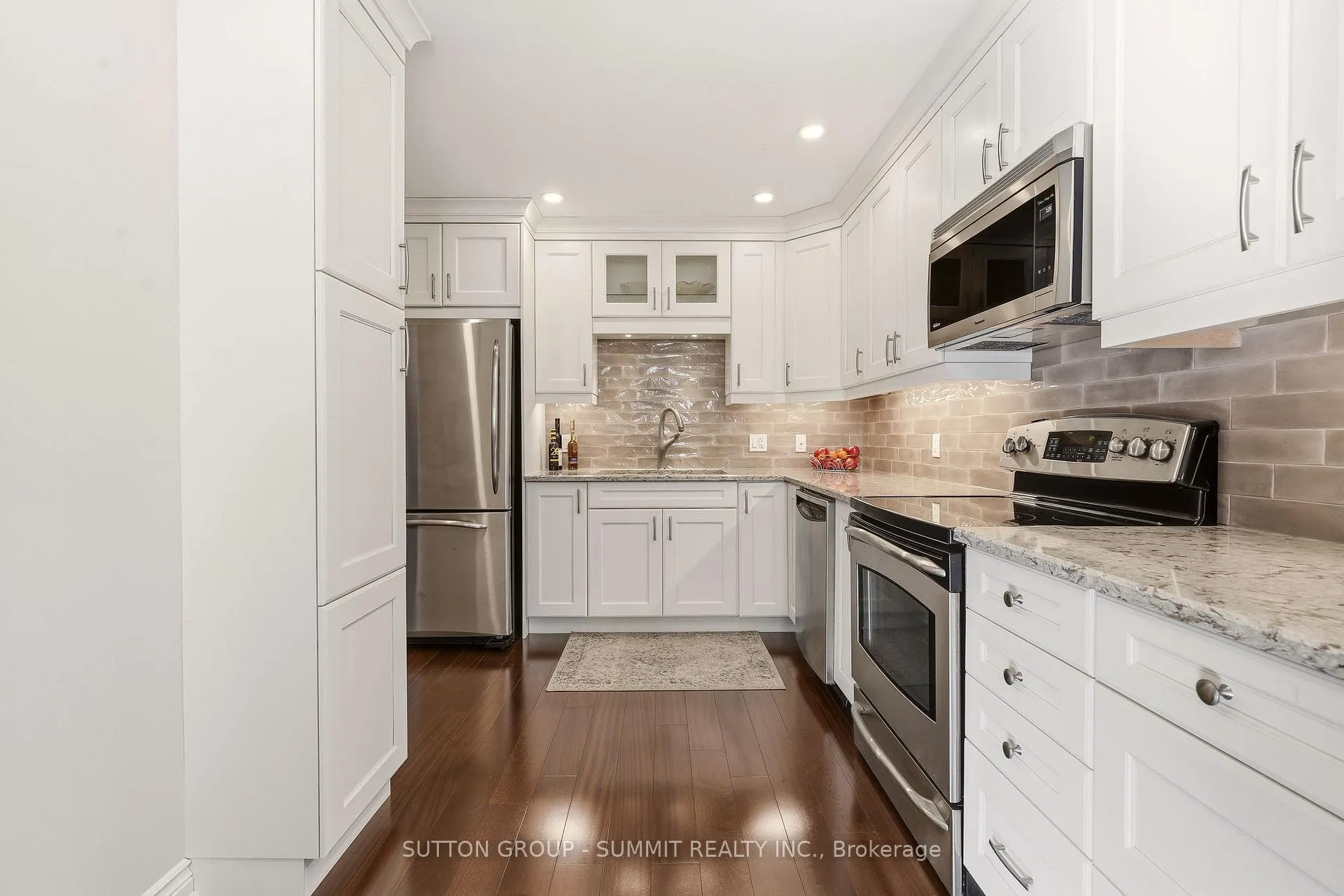 Photo 7 of 570 Forestwood Crescent, Burlington, Appleby — HOMEH