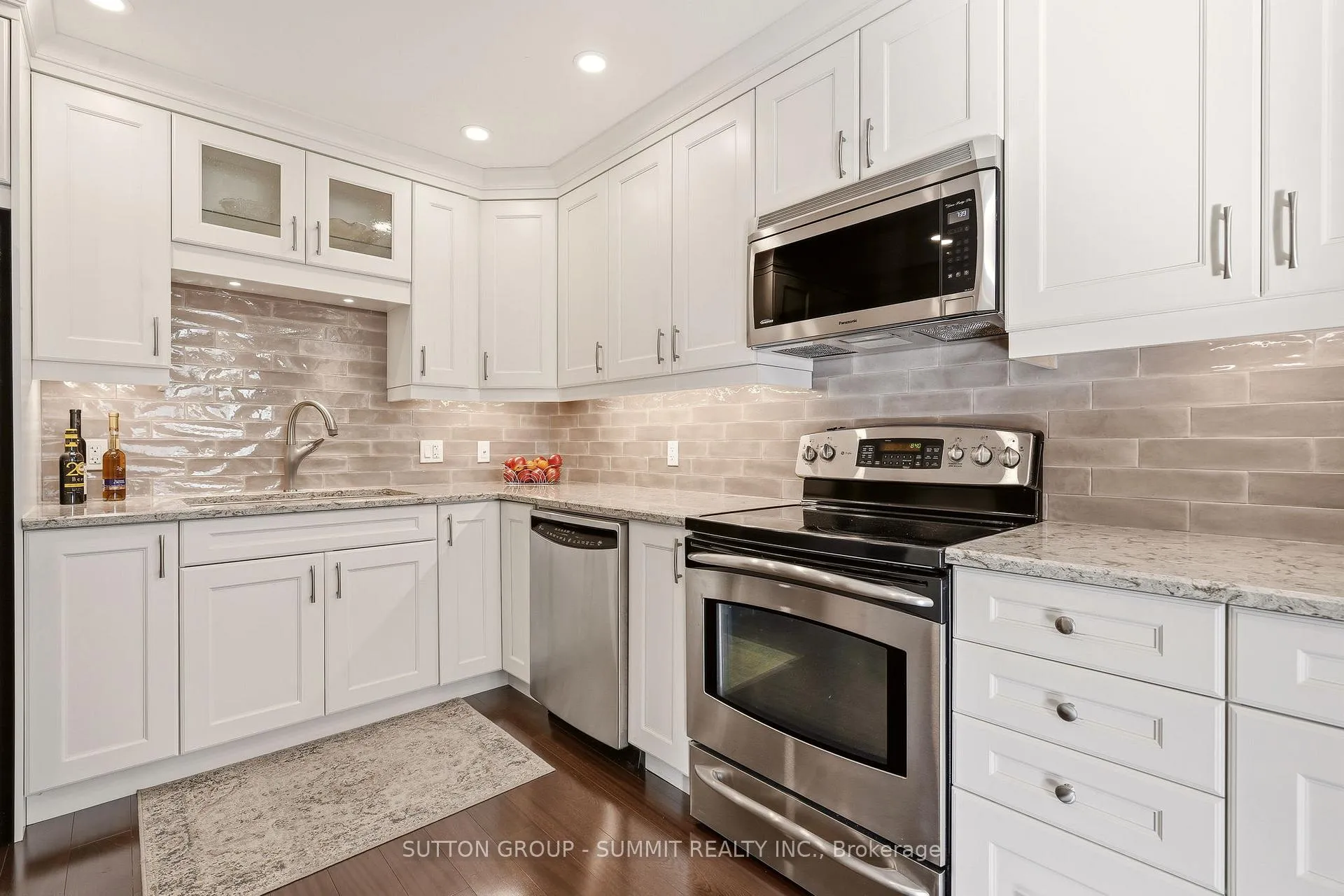Photo 8 of 570 Forestwood Crescent, Burlington, Appleby — HOMEH